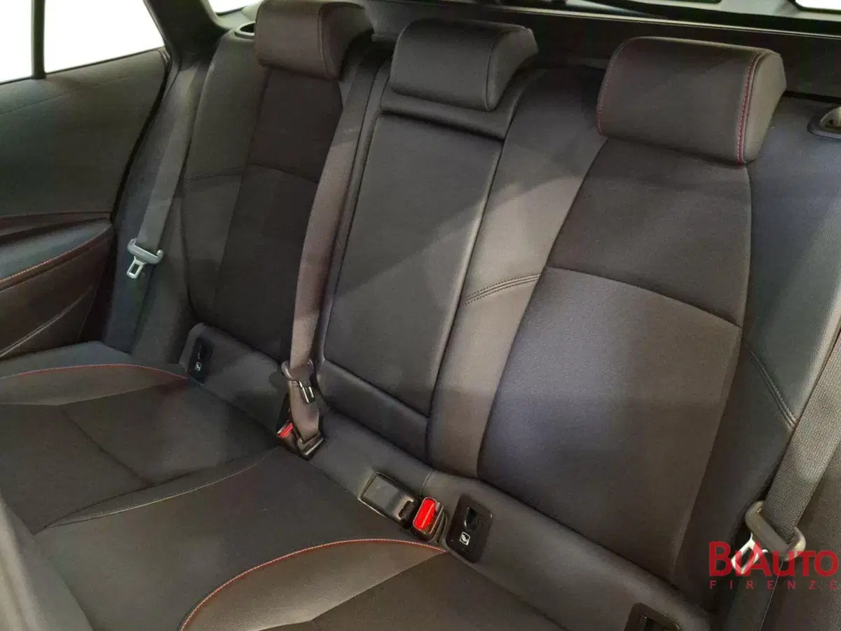 Toyota Corolla Touring Sports usata a Firenze (11)