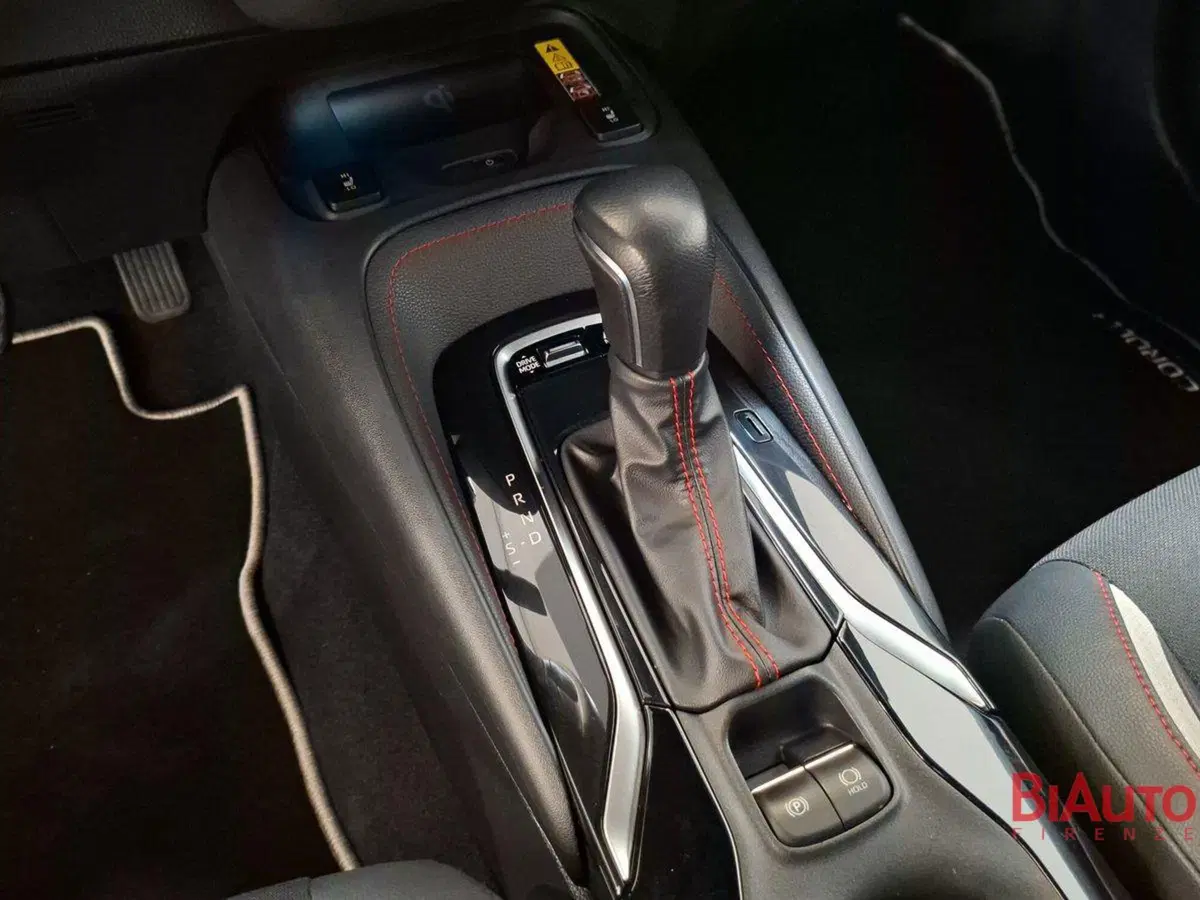 Toyota Corolla Touring Sports usata a Firenze (18)