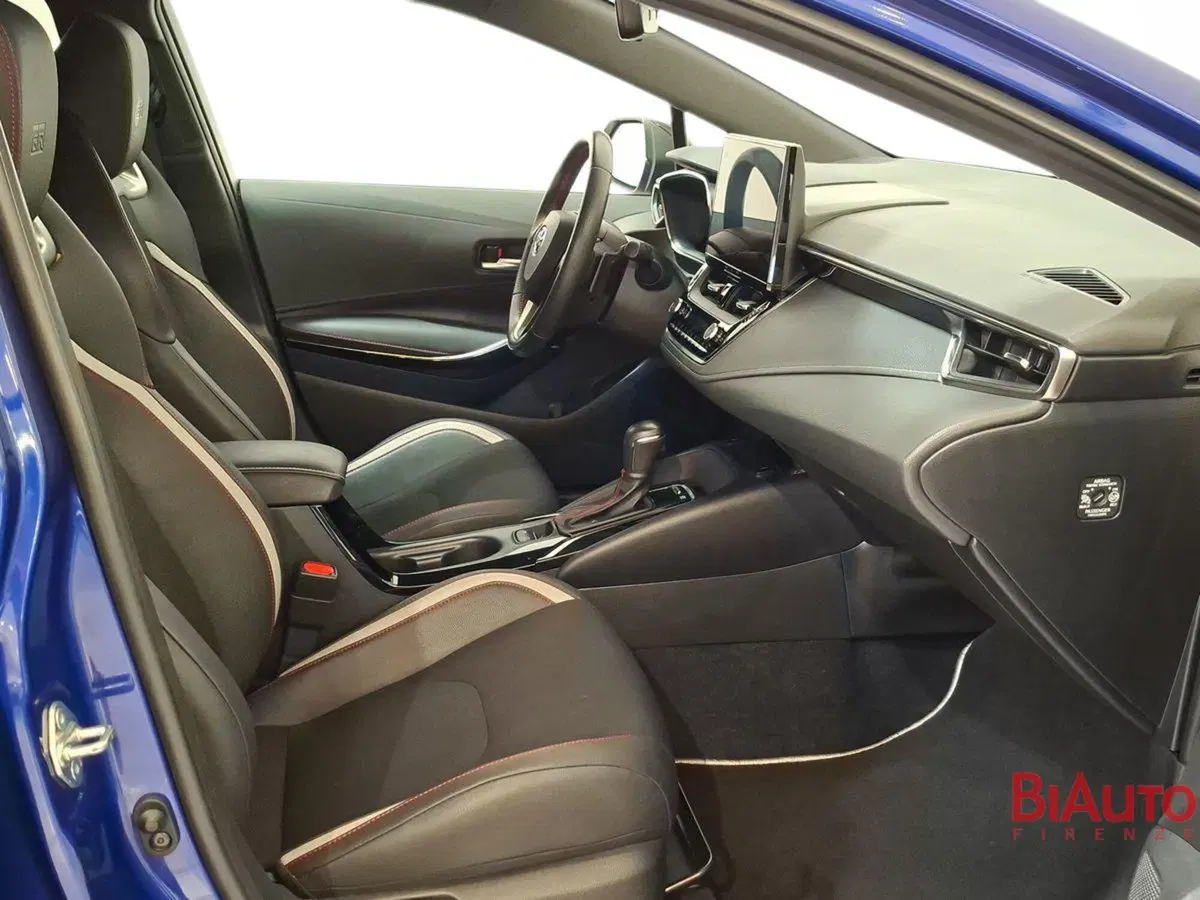 Toyota Corolla Touring Sports usata a Firenze (19)