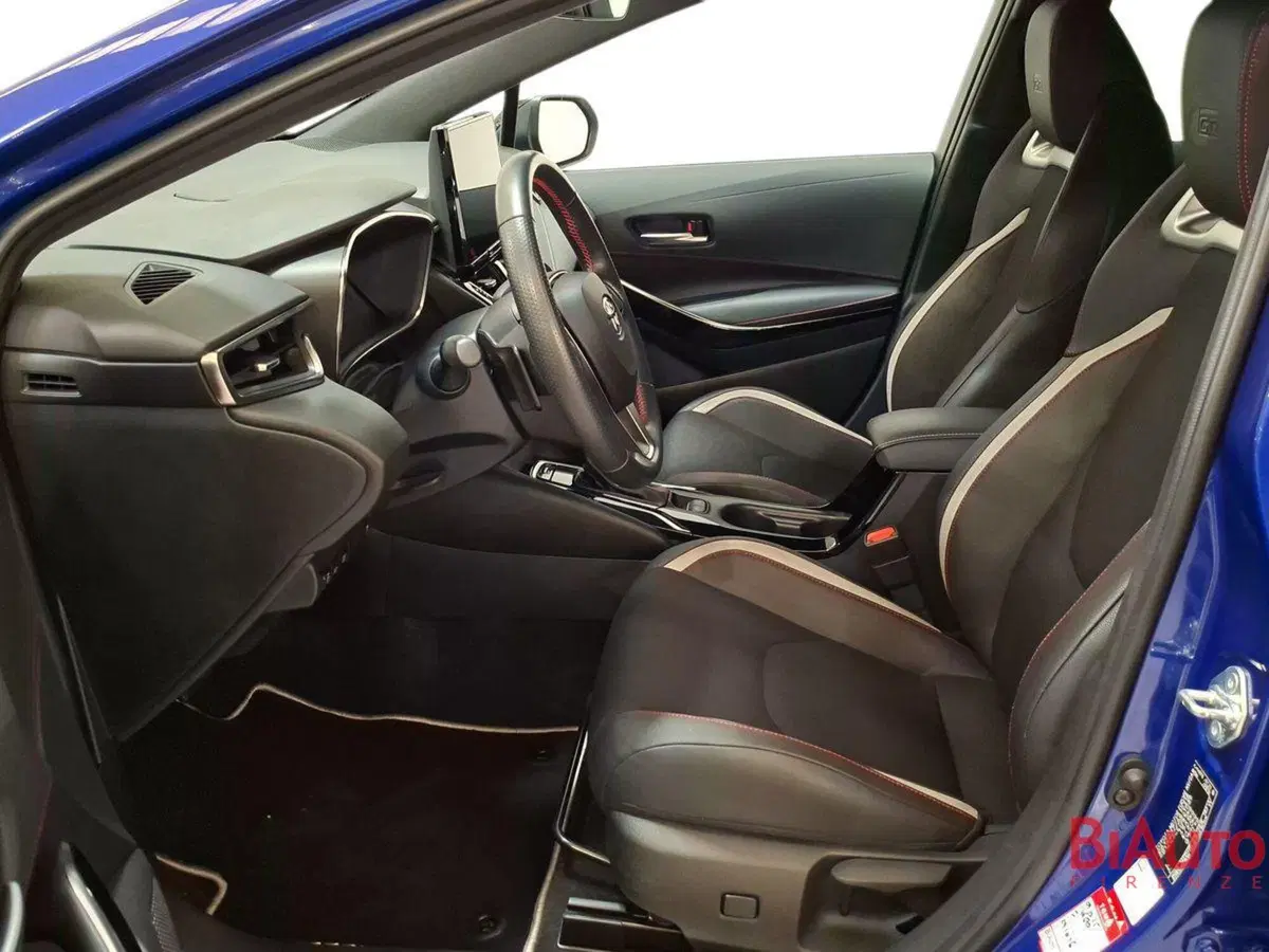 Toyota Corolla Touring Sports usata a Firenze (20)