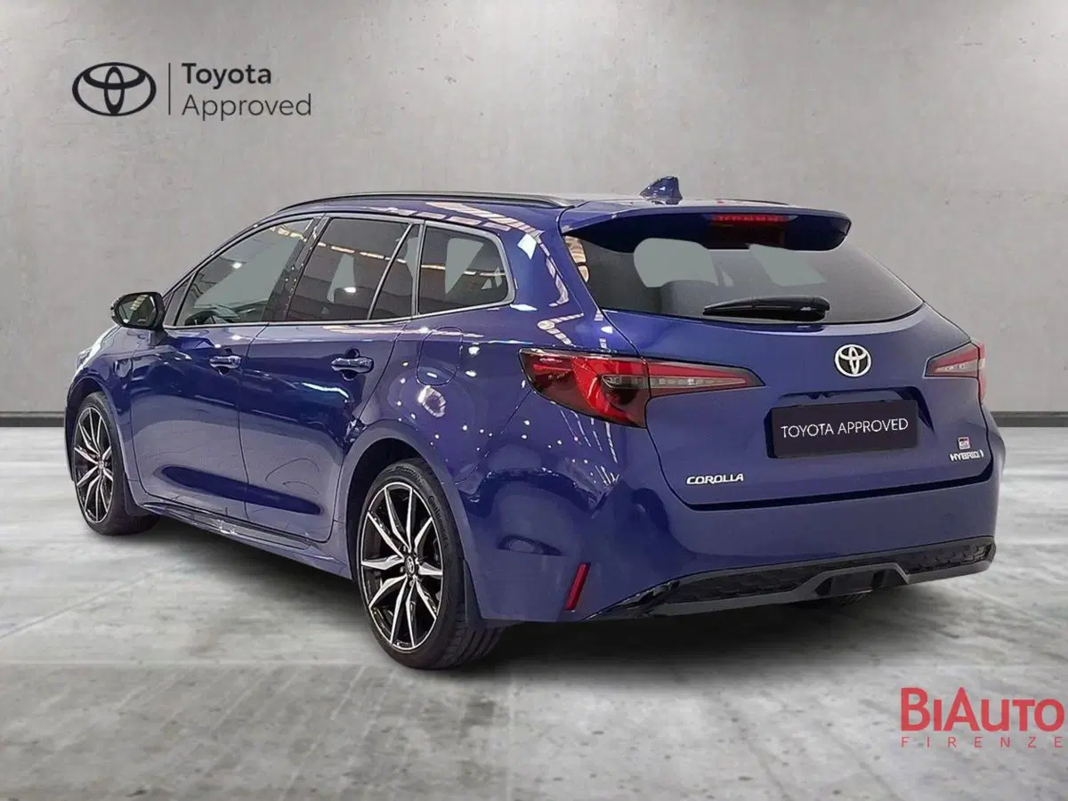 Toyota Corolla Touring Sports usata a Firenze (5)