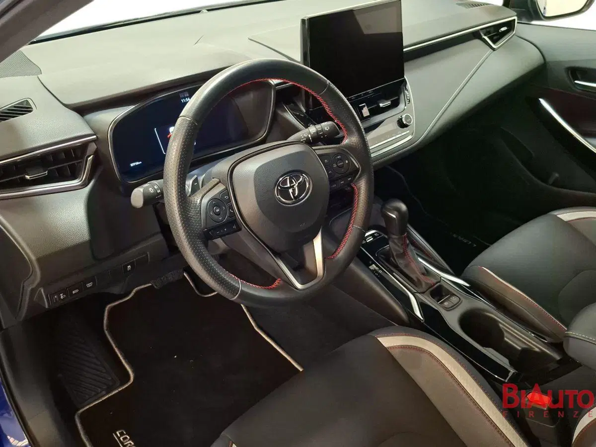 Toyota Corolla Touring Sports usata a Firenze (7)