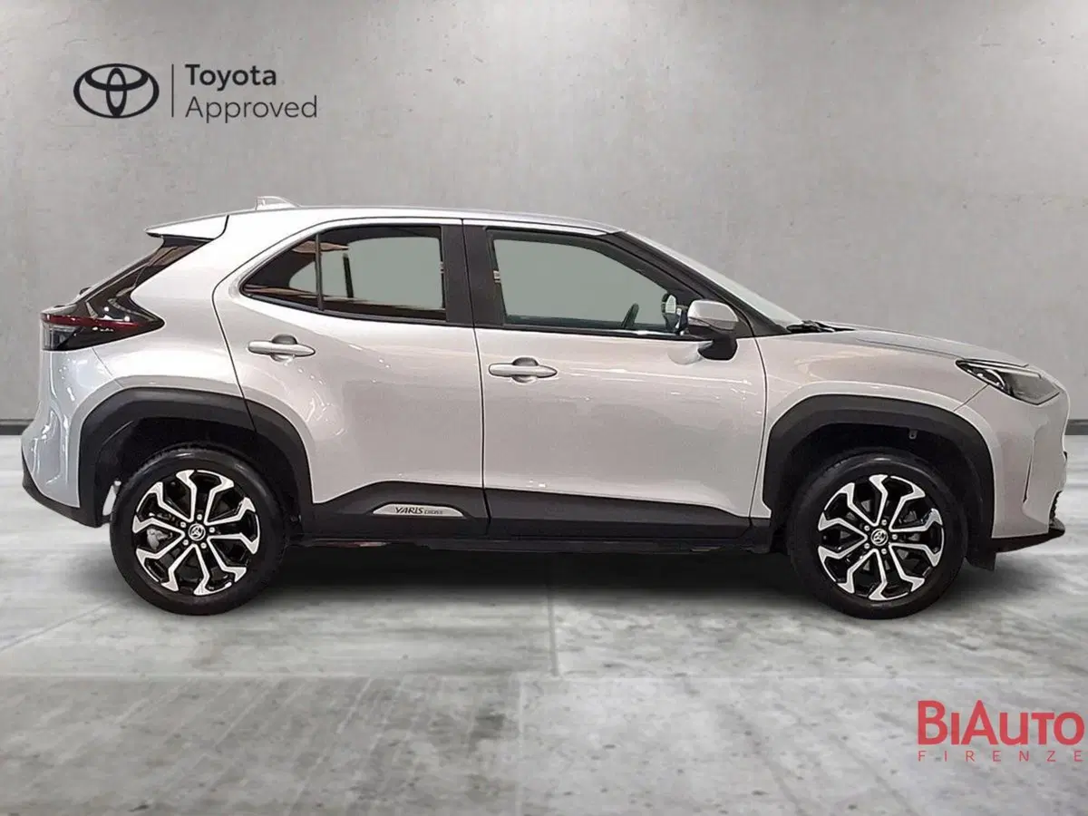 Toyota Yaris Cross usata a Firenze (4)