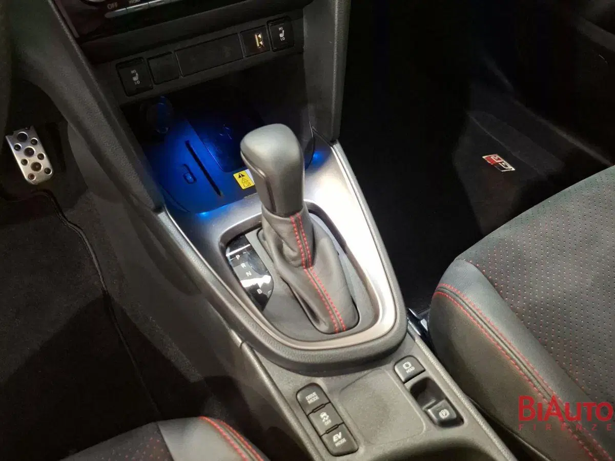 Toyota Yaris Cross usata a Firenze (18)