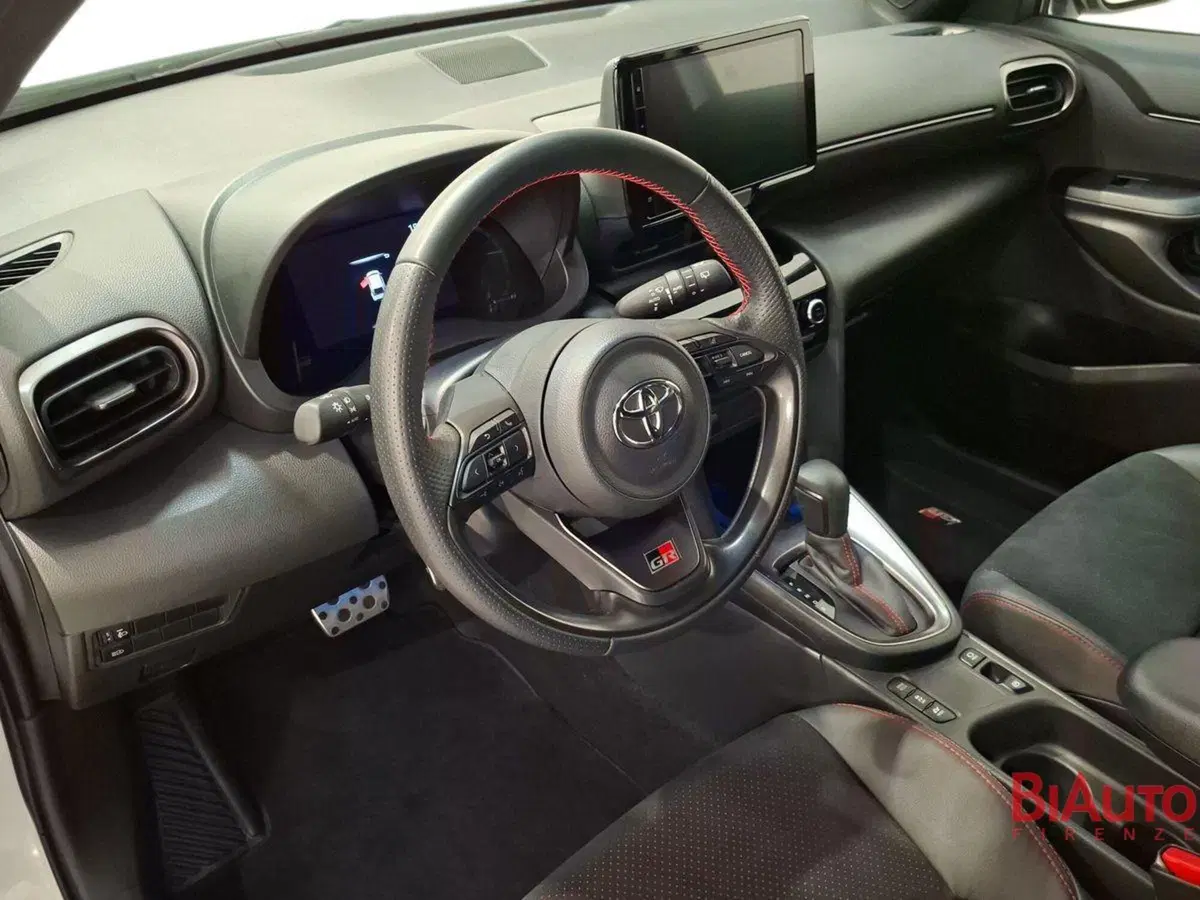 Toyota Yaris Cross usata a Firenze (7)