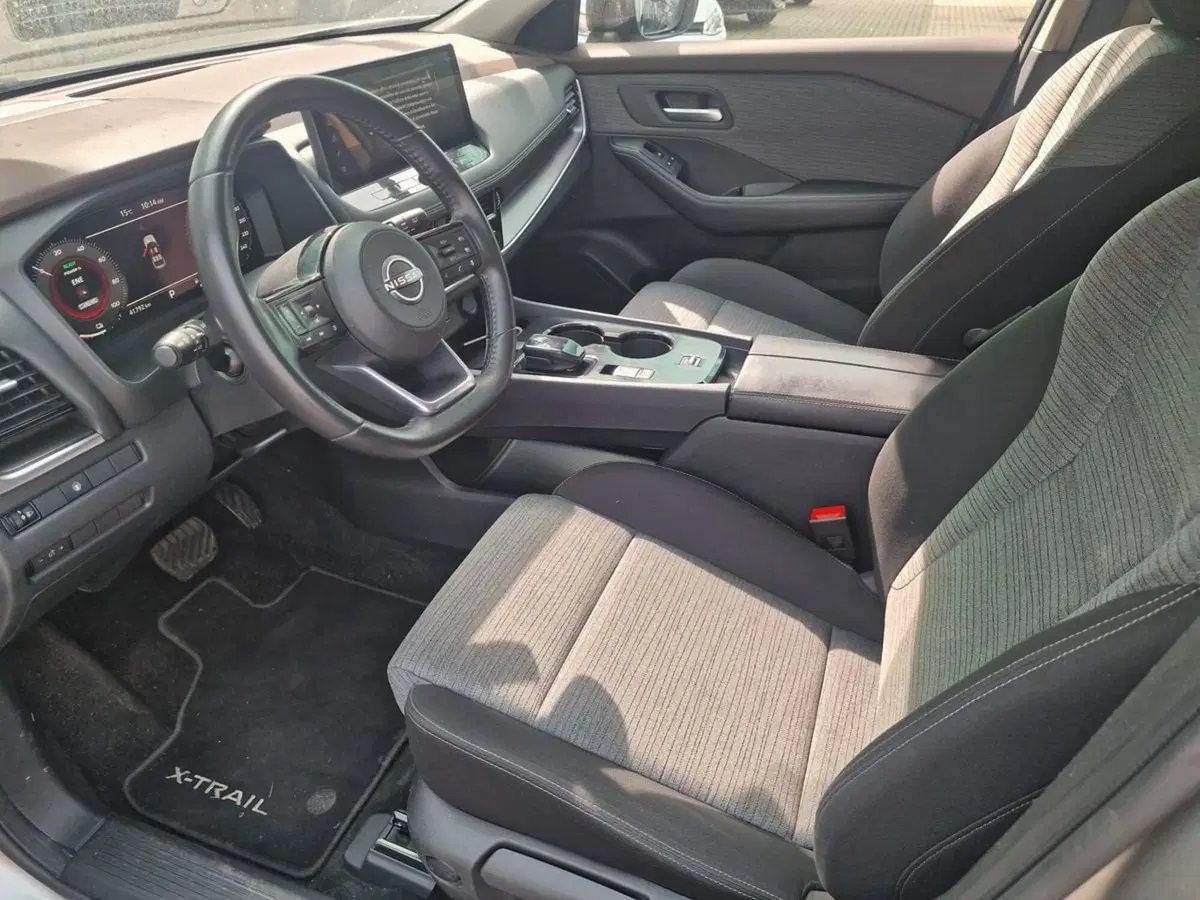 Nissan X-Trail usata a Como (8)