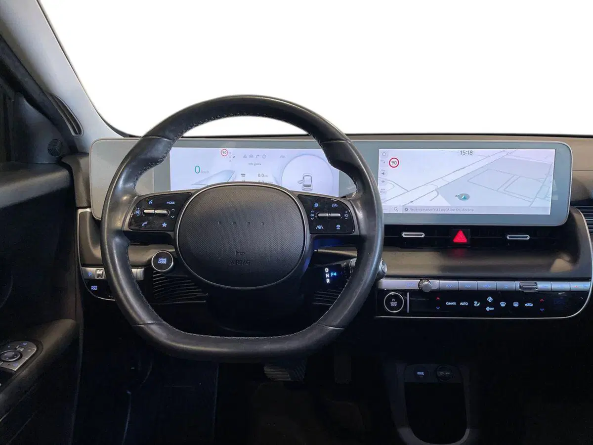 Hyundai Ioniq 5 usata a Macerata (11)