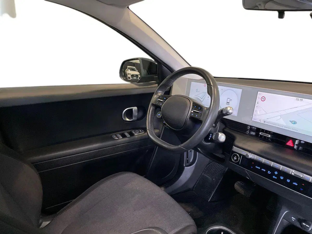 Hyundai Ioniq 5 usata a Macerata (12)