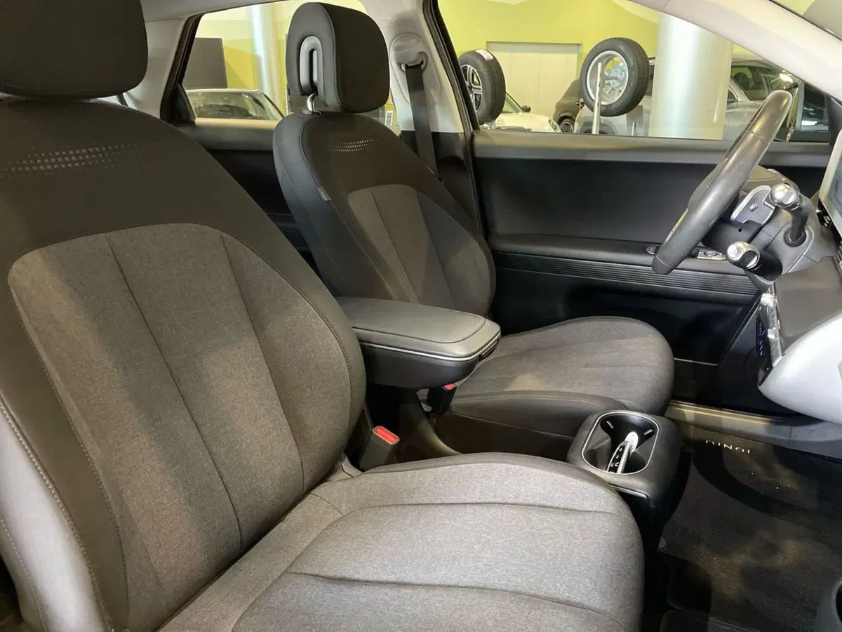 Hyundai Ioniq 5 usata a Macerata (14)
