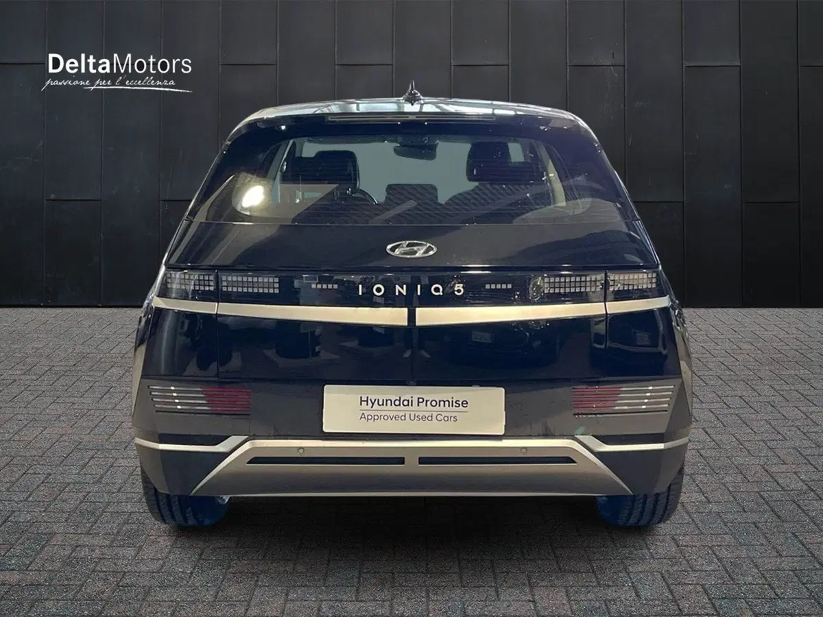 Hyundai Ioniq 5 usata a Macerata (4)