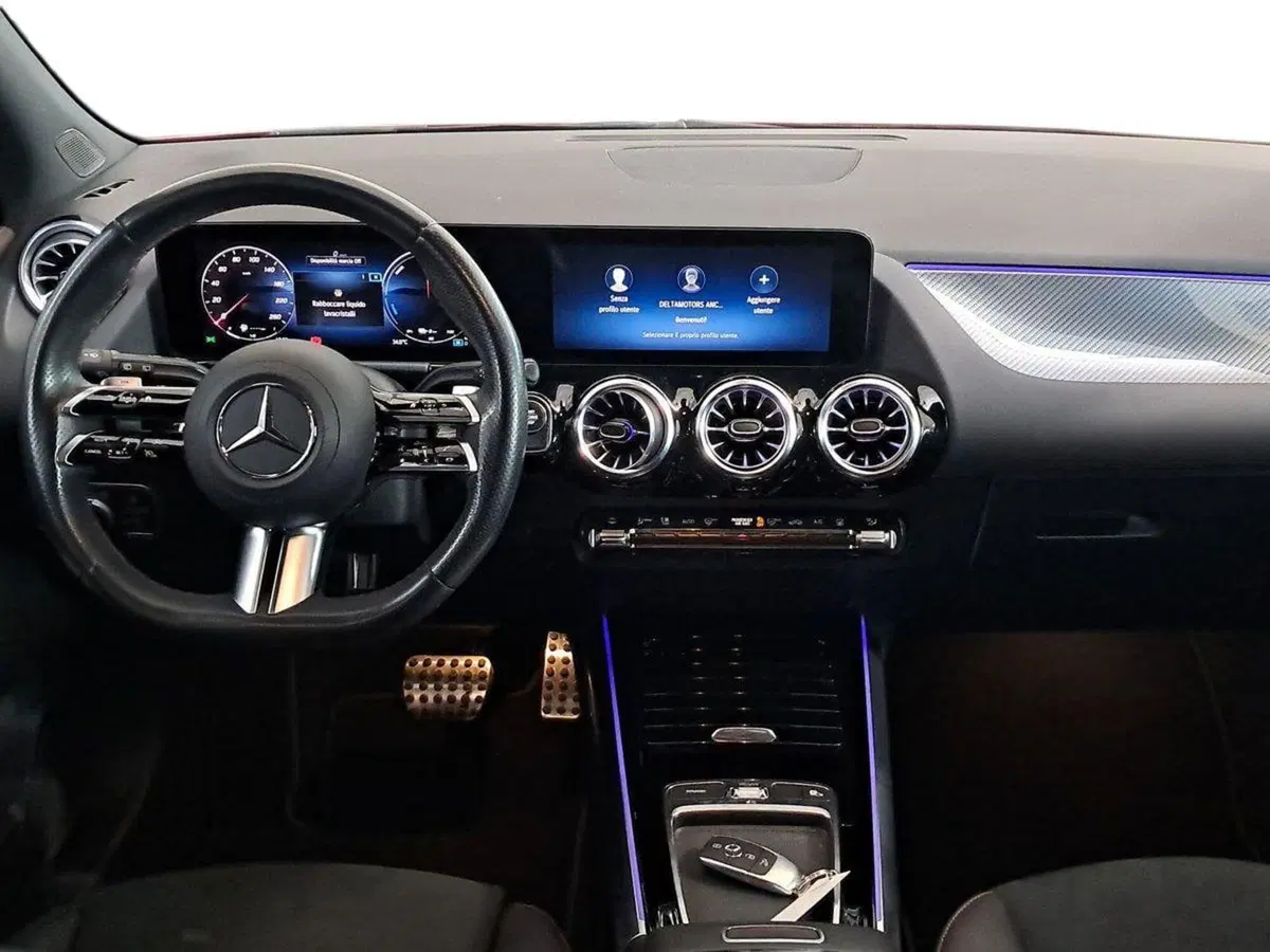 Mercedes-Benz GLA SUV usata a Ancona (10)