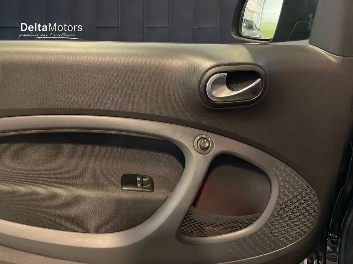 smart Fortwo usata a Macerata (17)