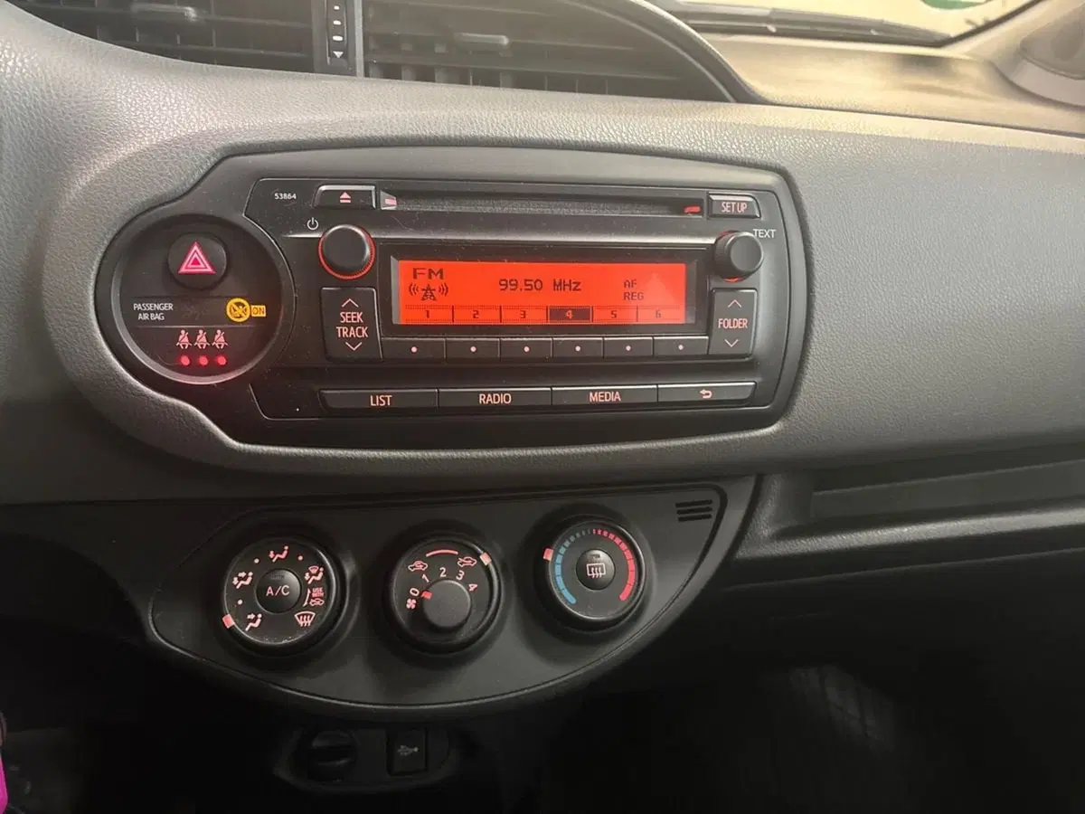 Toyota Yaris usata a Torino (13)