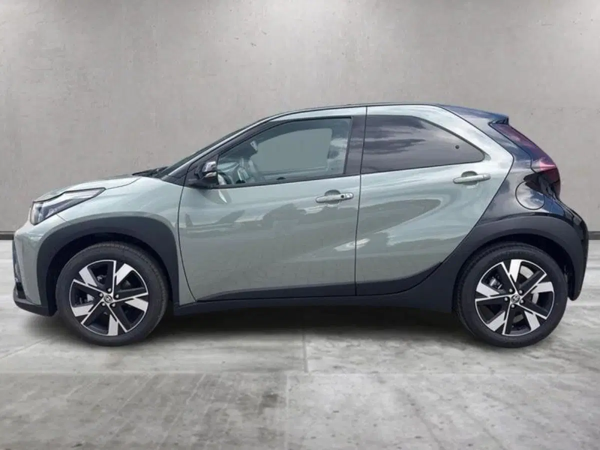 Toyota Aygo X nuova a Perugia (2)