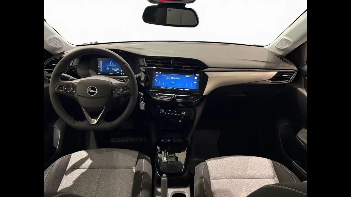 Opel Corsa nuova a Palermo (11)