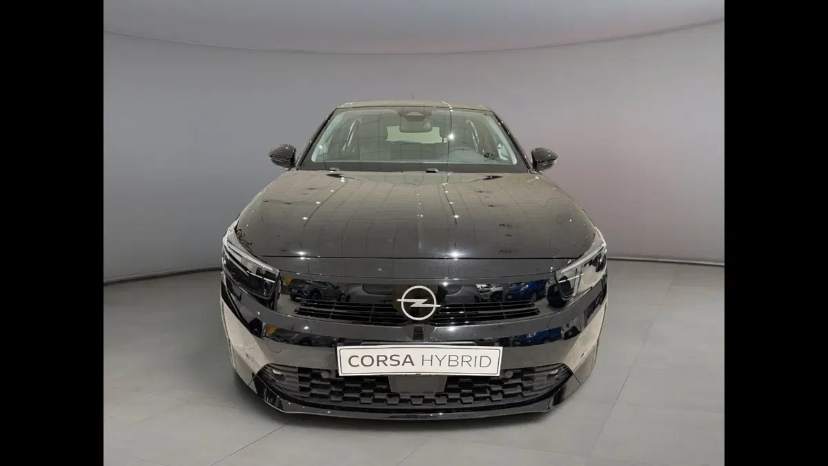 Opel Corsa nuova a Palermo (4)
