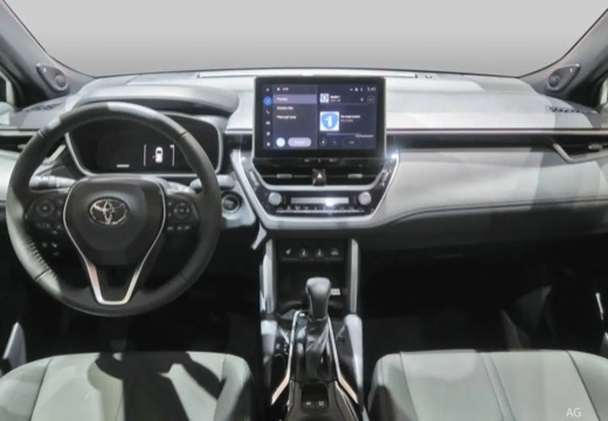 Toyota Corolla Cross Hybrid usata a Palermo (7)