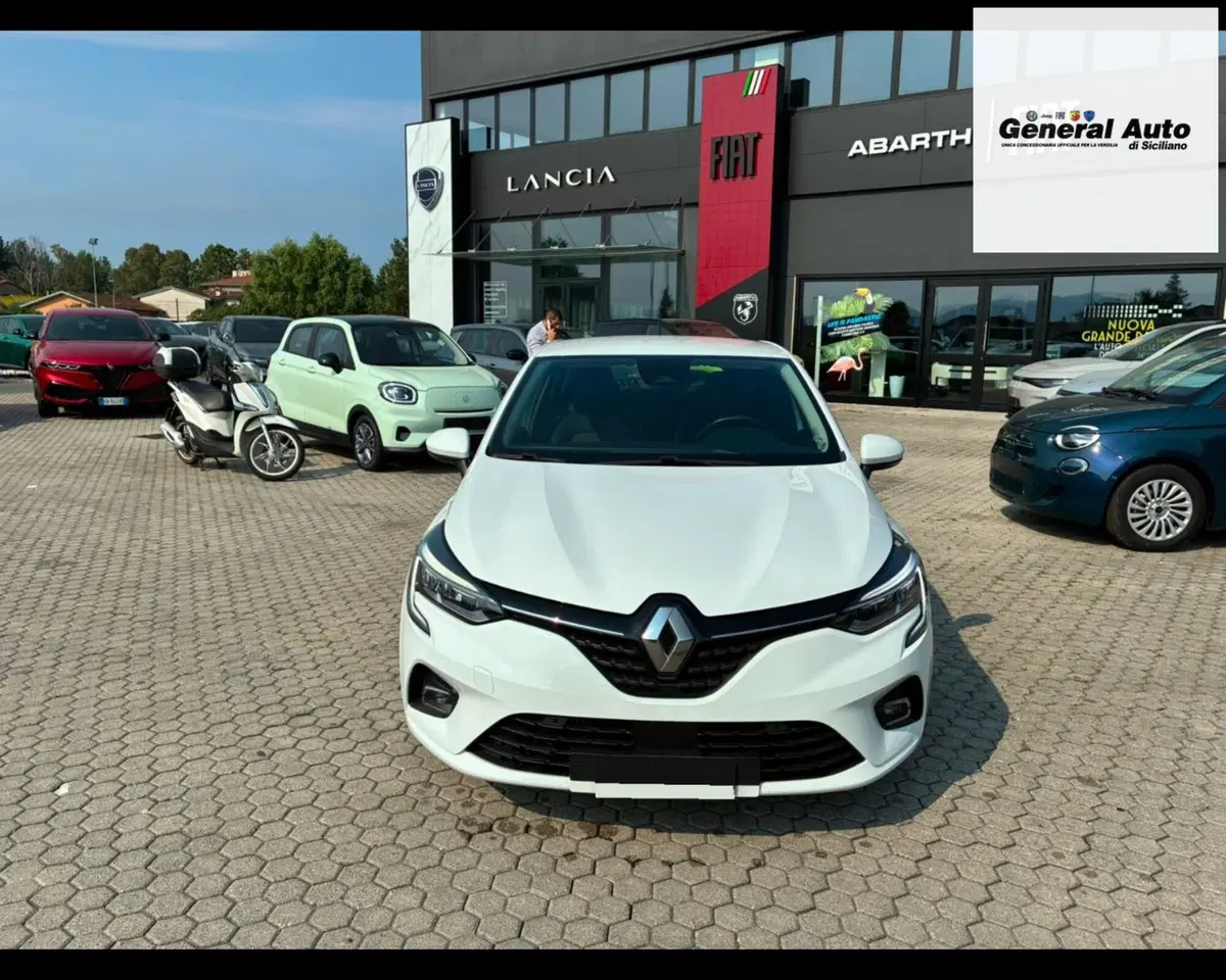 Renault Clio usata a Lucca (2)