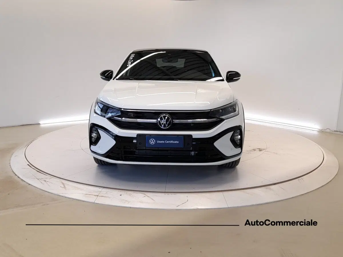 Volkswagen Taigo nuova a Bologna (2)