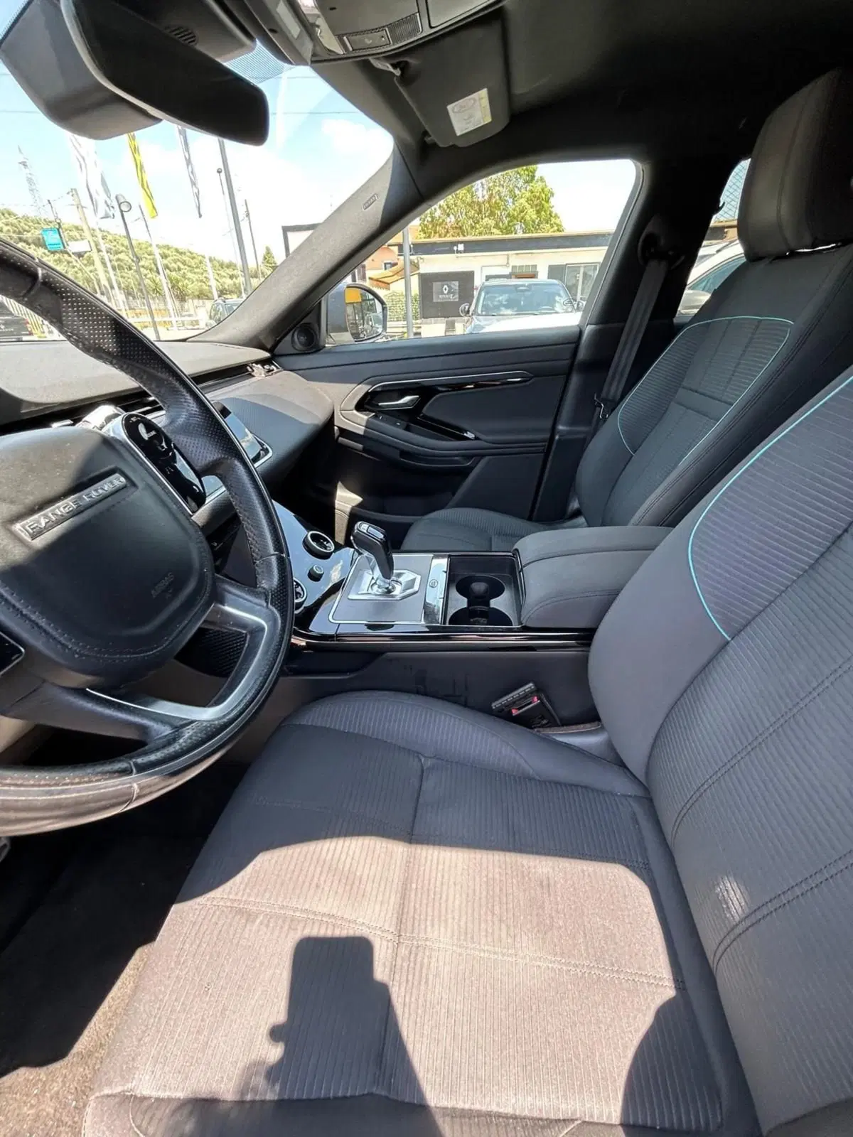 Land Rover Range Rover Evoque usata a Roma (10)