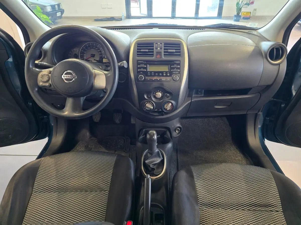Nissan Micra usata a Rimini (10)