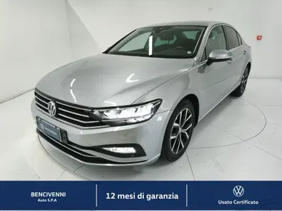 Volkswagen Passat 2.0 TDI SCR EVO DSG Executive del 2020 usata a Lamezia Terme