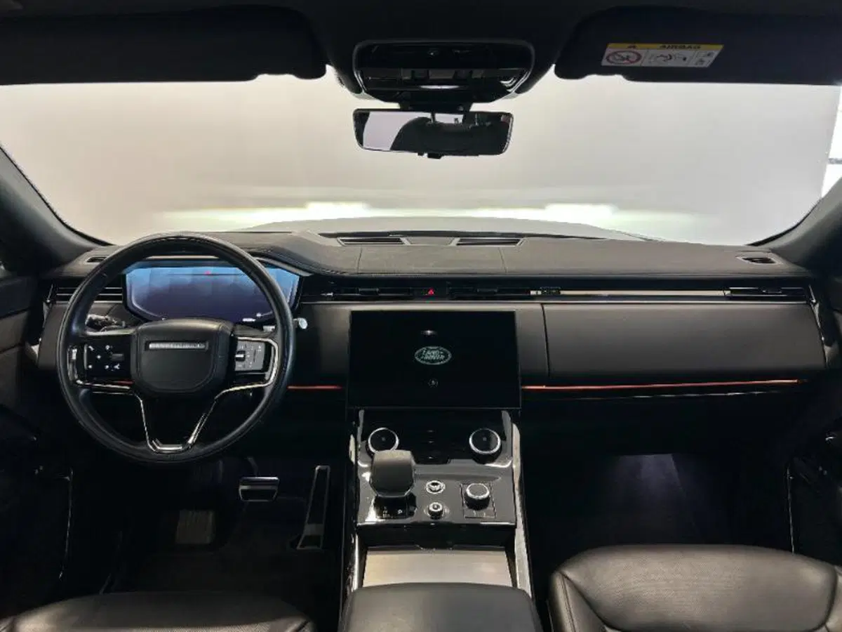 Land Rover Range Rover Sport usata a Venezia (14)
