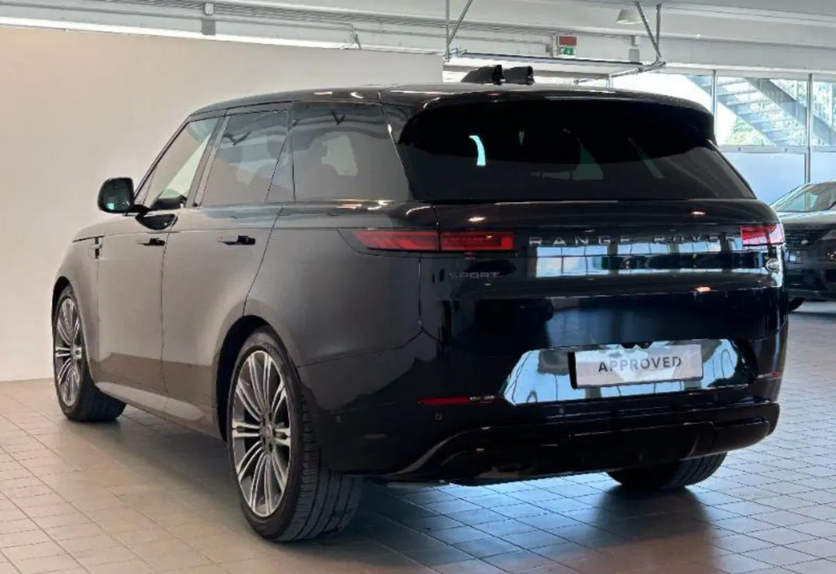 Land Rover Range Rover Sport usata a Venezia (3)