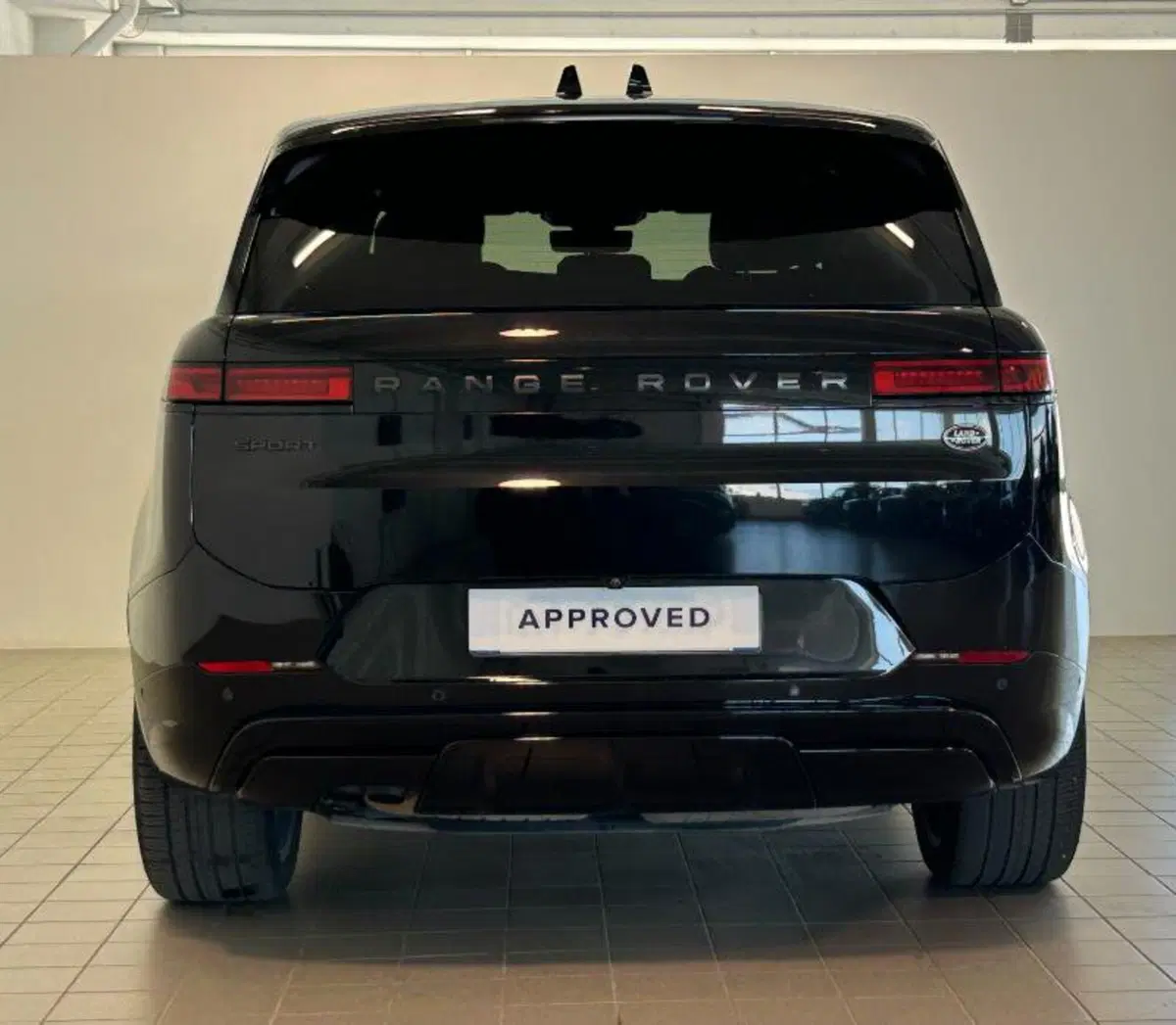 Land Rover Range Rover Sport usata a Venezia (4)