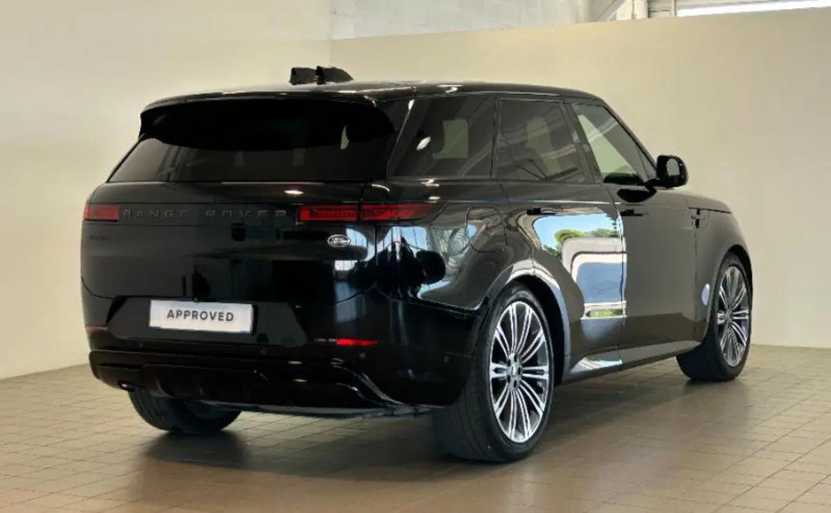 Land Rover Range Rover Sport usata a Venezia (5)