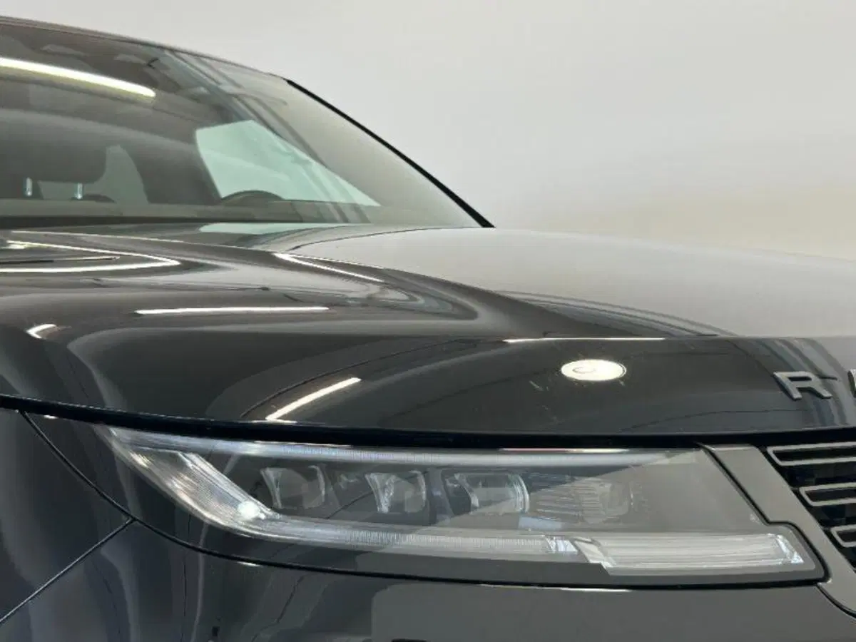Land Rover Range Rover Sport usata a Venezia (8)