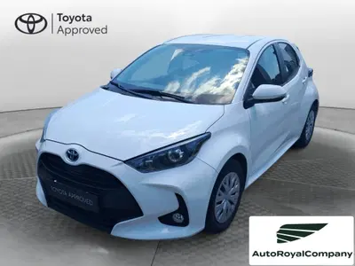 Toyota Yaris 1.5 Hybrid 5 porte Energy del 2022 usata a Roma