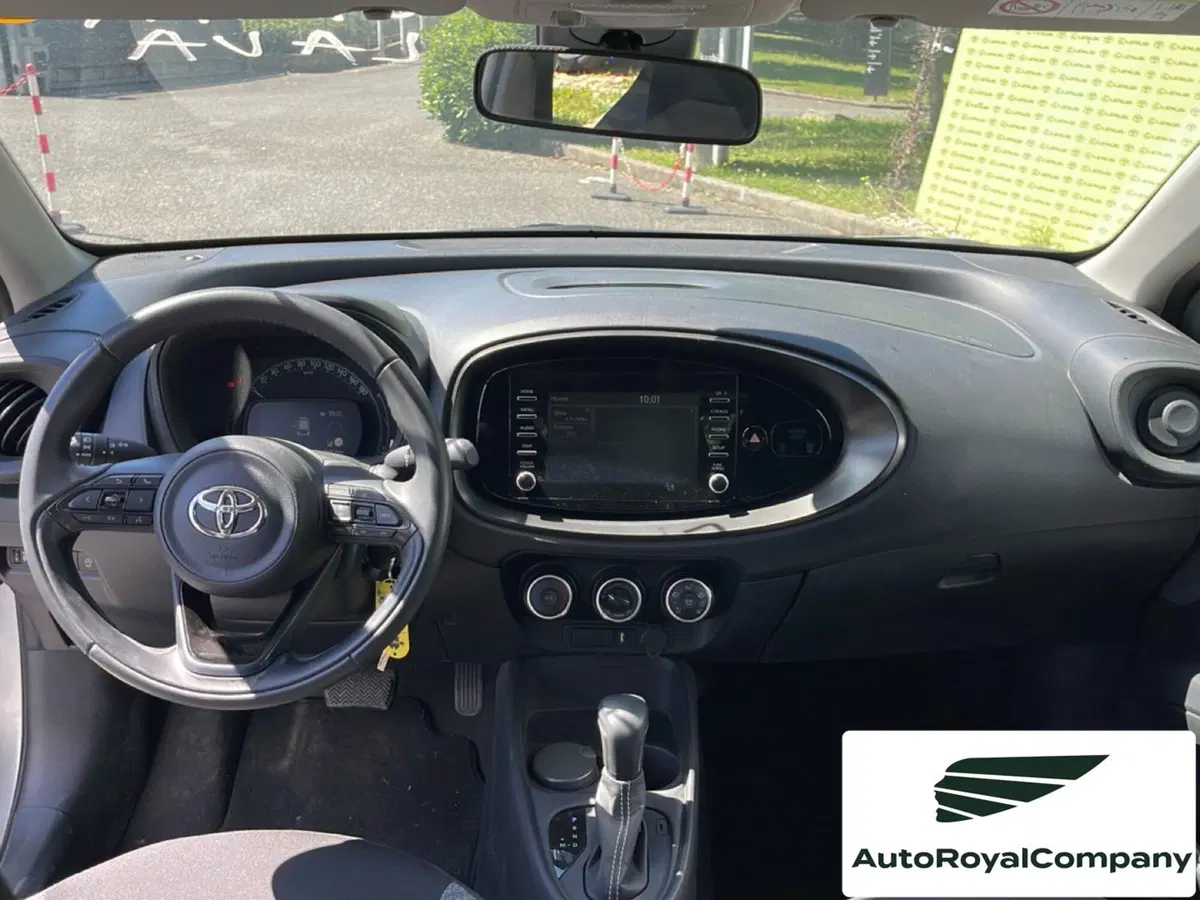 Toyota Aygo X usata a Roma (10)
