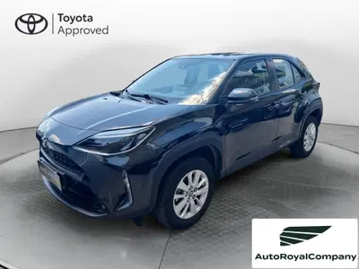 Toyota Yaris Cross Active fwd 115cv e-cvt del 2022 usata a Roma