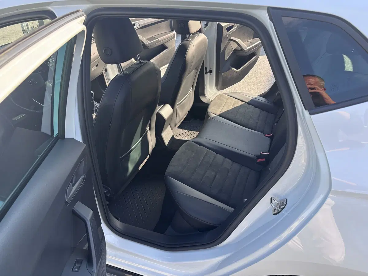 SEAT Ibiza usata a Ancona (10)