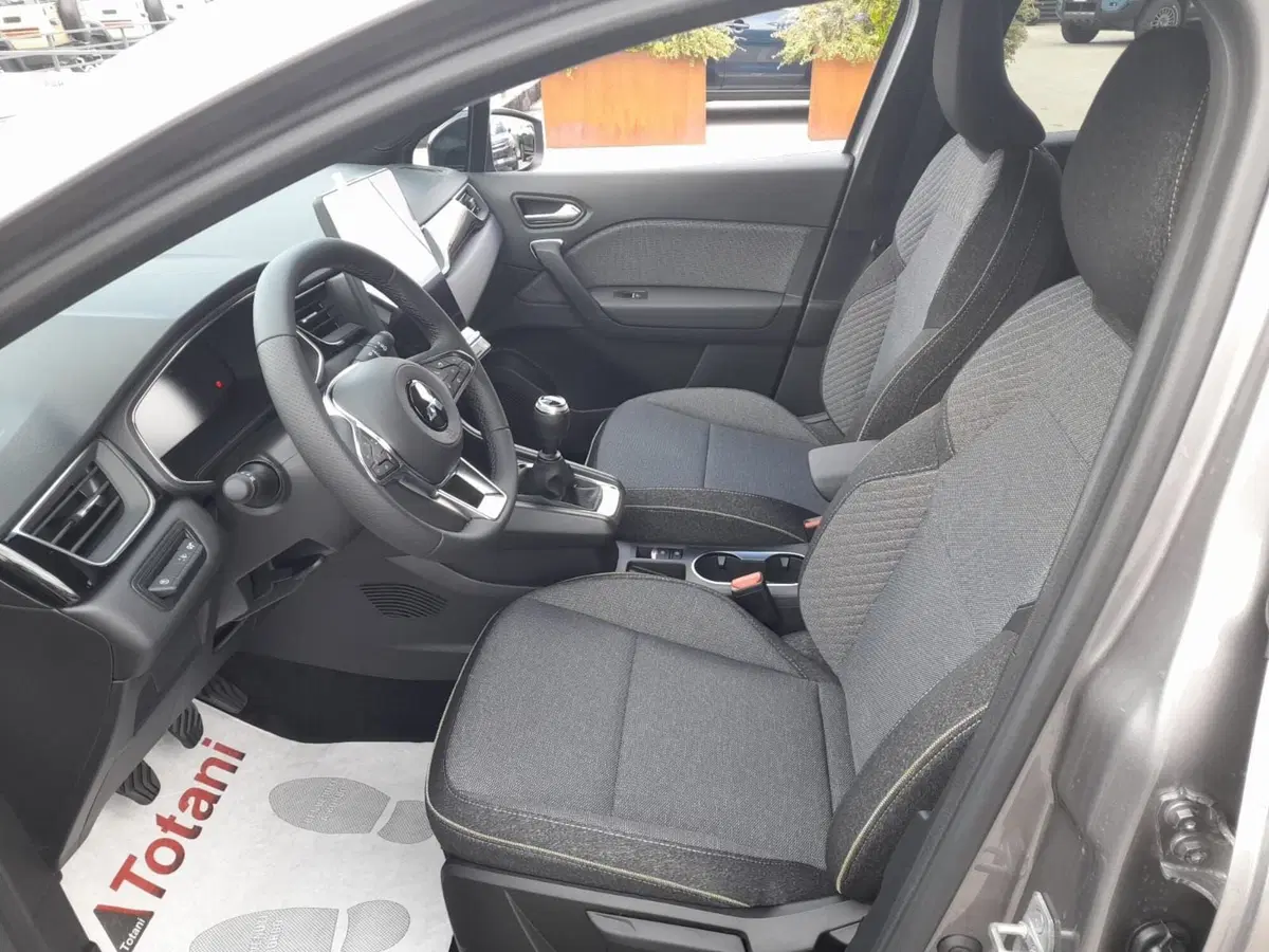 Mitsubishi Grandis nuova a L'Aquila (14)