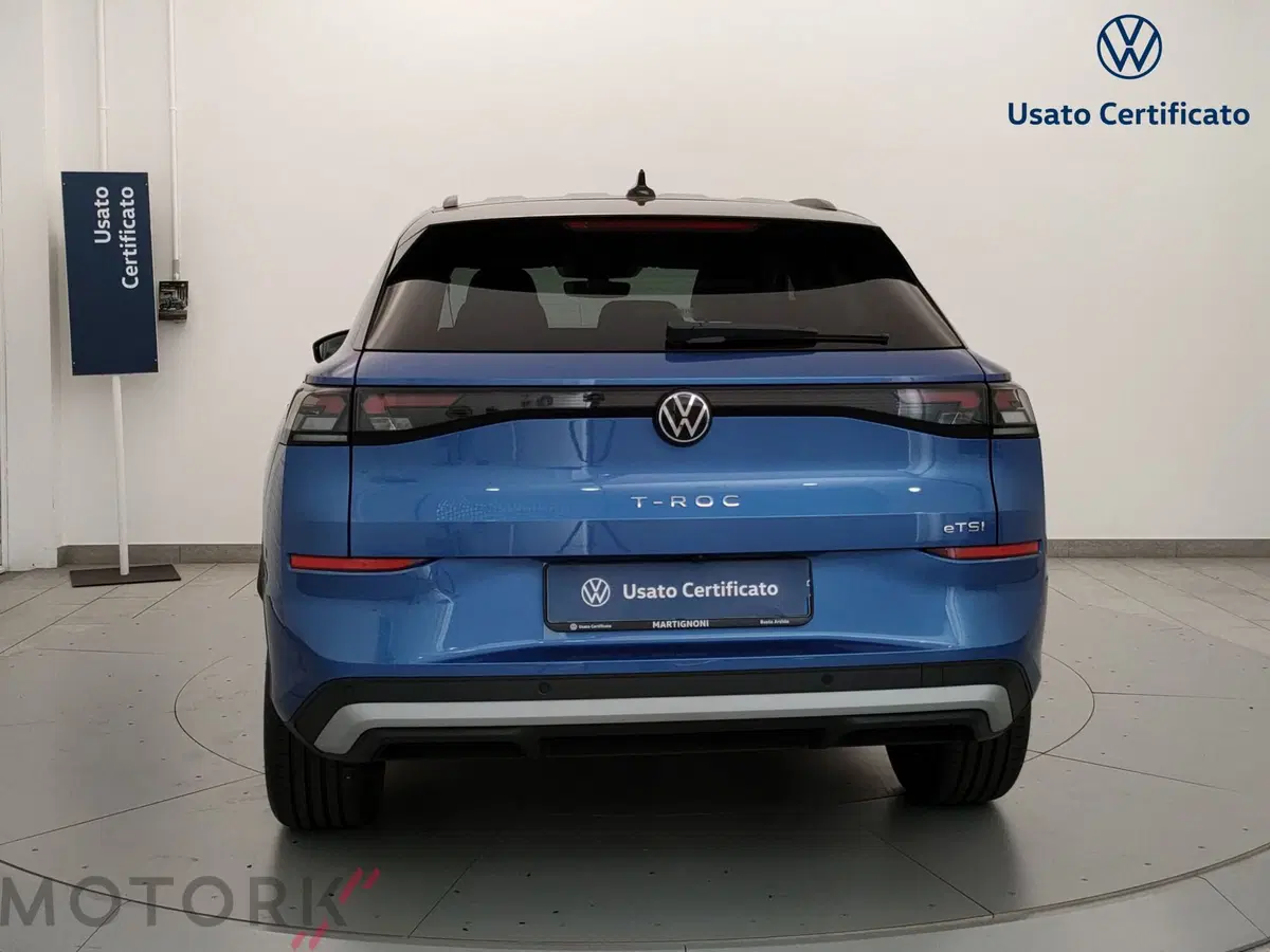 Volkswagen T-Roc nuova a Varese (4)