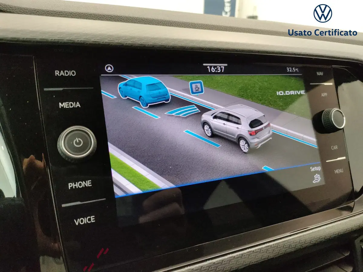 Volkswagen T-Cross usata a Varese (15)