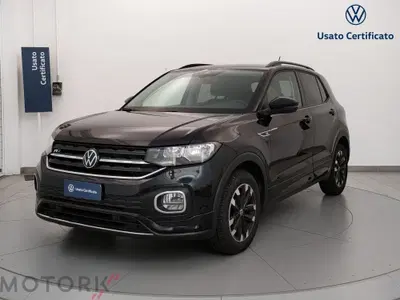Volkswagen T-Cross 1.5 TSI DSG Sport del 2023 usata a Busto Arsizio