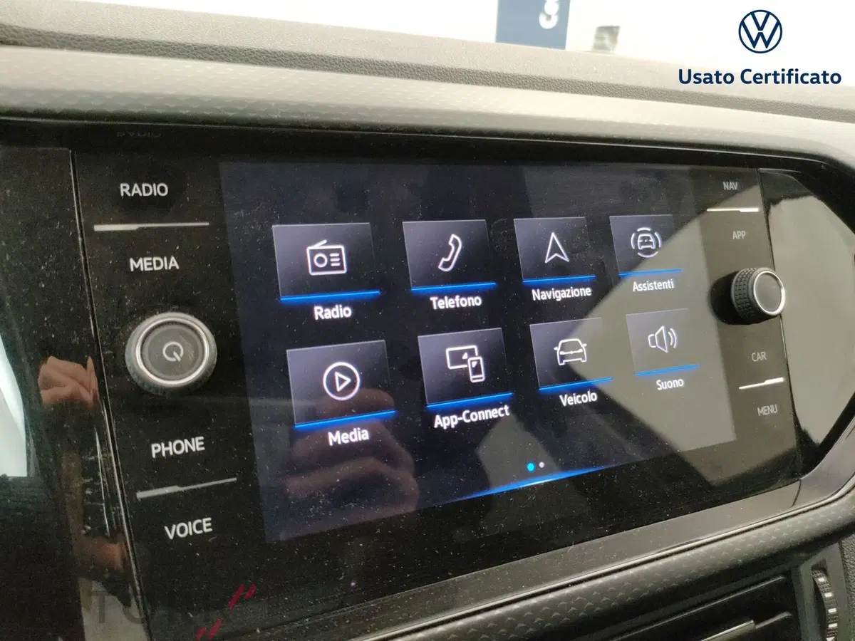 Volkswagen T-Cross usata a Varese (14)