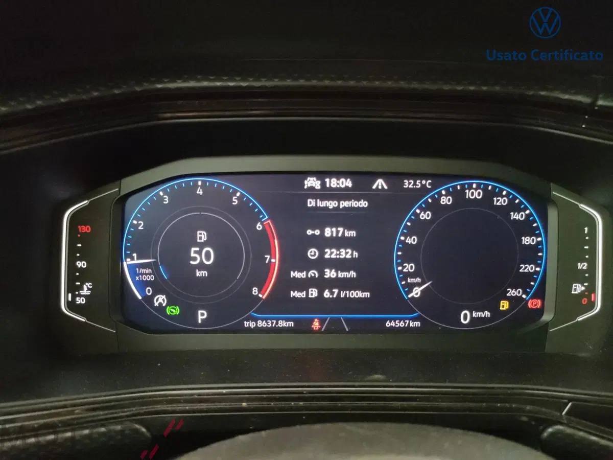 Volkswagen T-Cross usata a Varese (17)