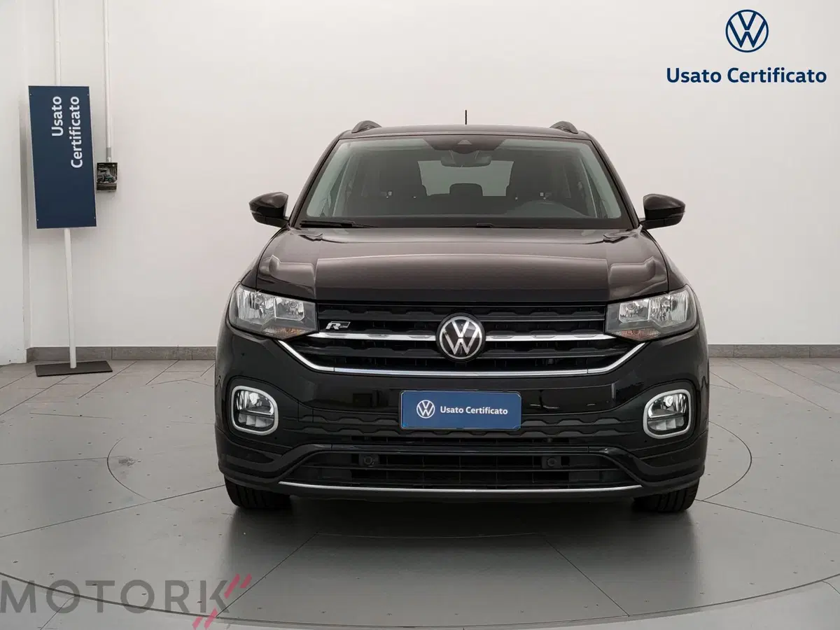 Volkswagen T-Cross usata a Varese (2)