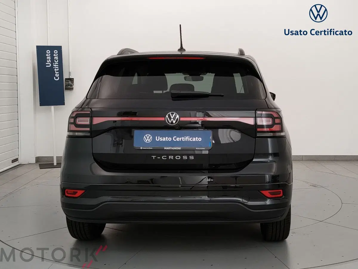 Volkswagen T-Cross usata a Varese (4)