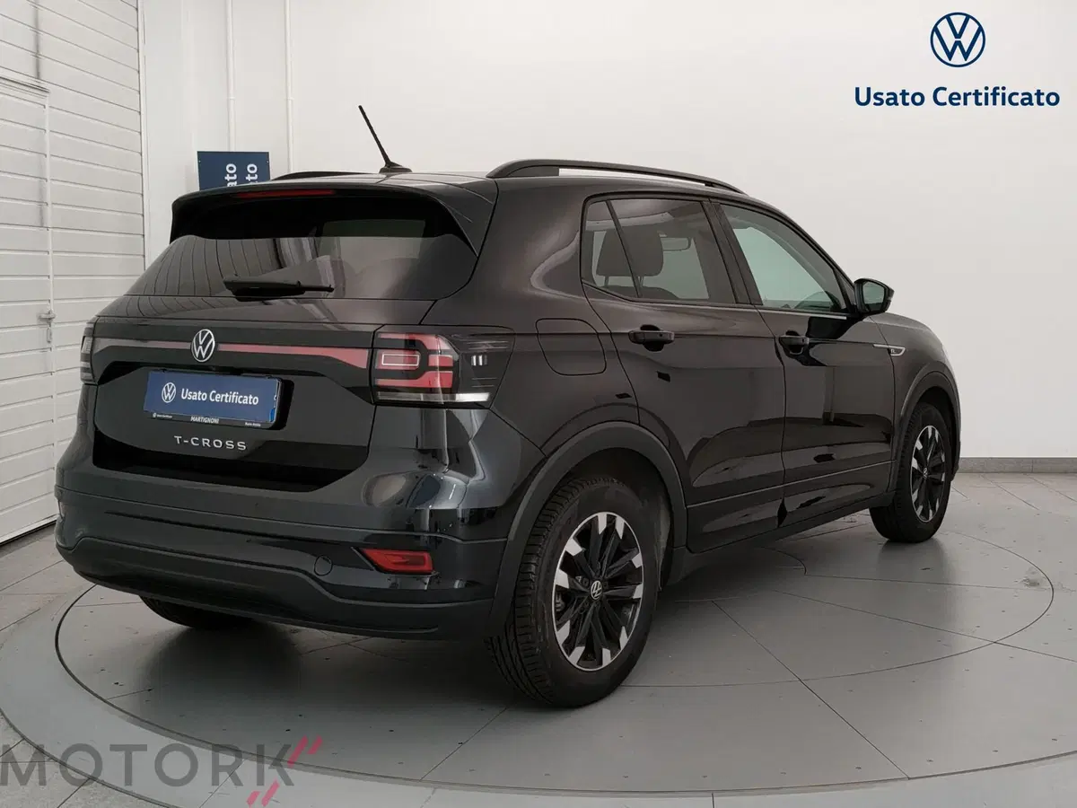Volkswagen T-Cross usata a Varese (5)