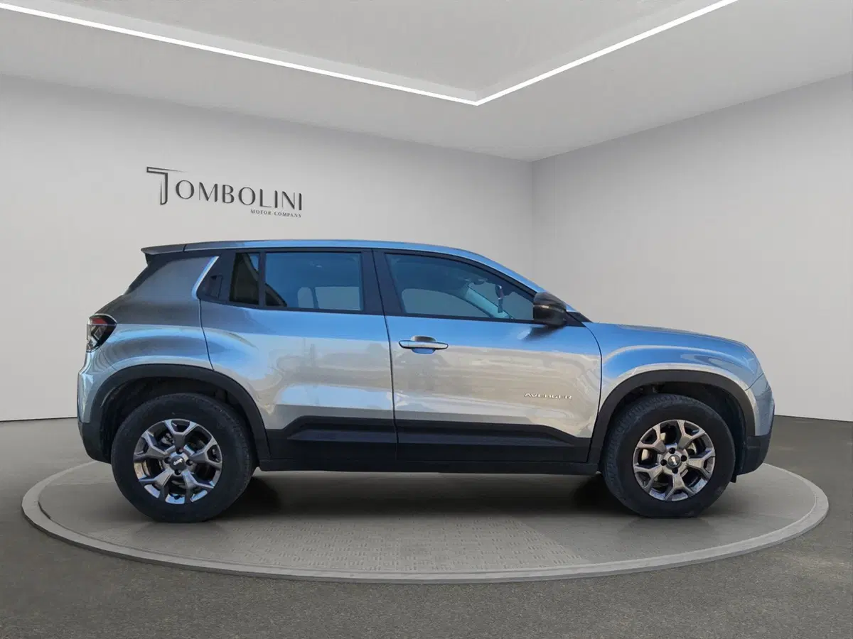 Jeep Avenger usata a Perugia (11)