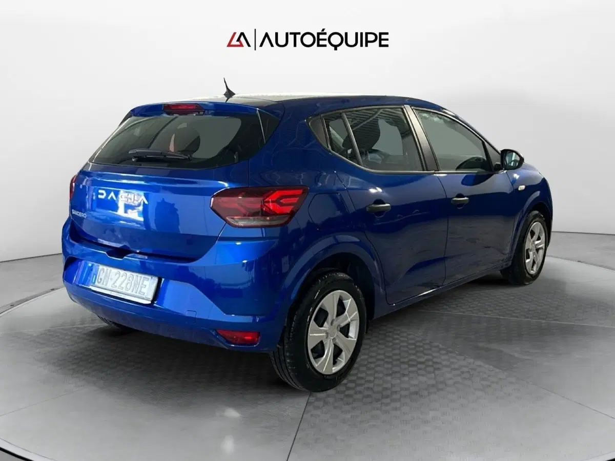 Dacia Sandero usata a Roma (5)