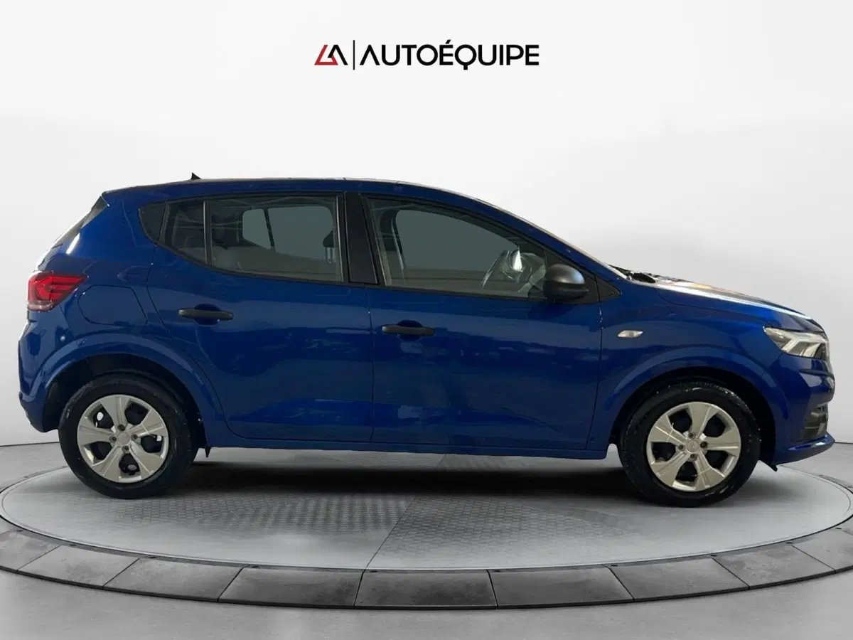 Dacia Sandero usata a Roma (6)