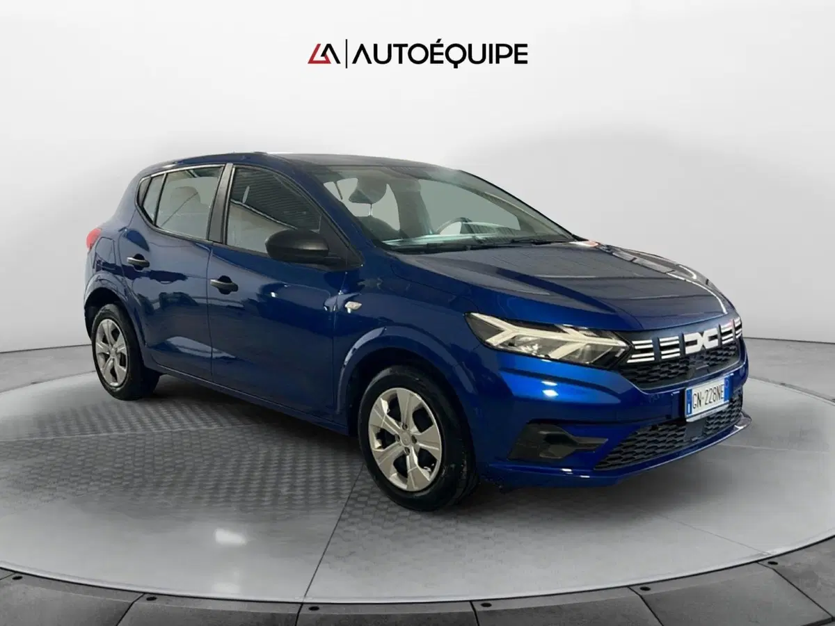 Dacia Sandero usata a Roma (7)