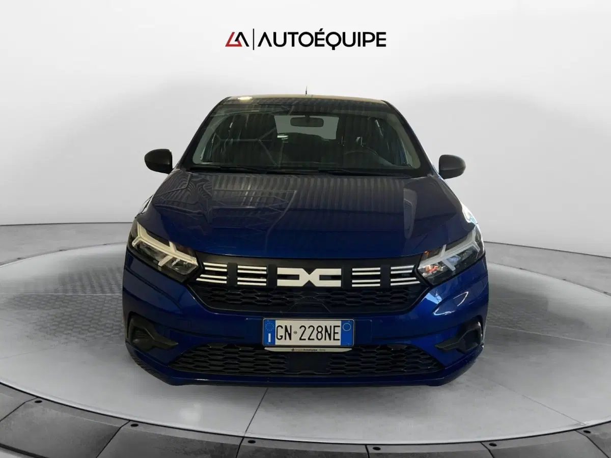 Dacia Sandero usata a Roma (8)