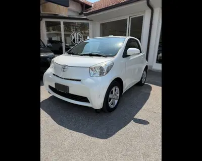 Toyota iQ 1.0 del 2010 usata a Sanremo